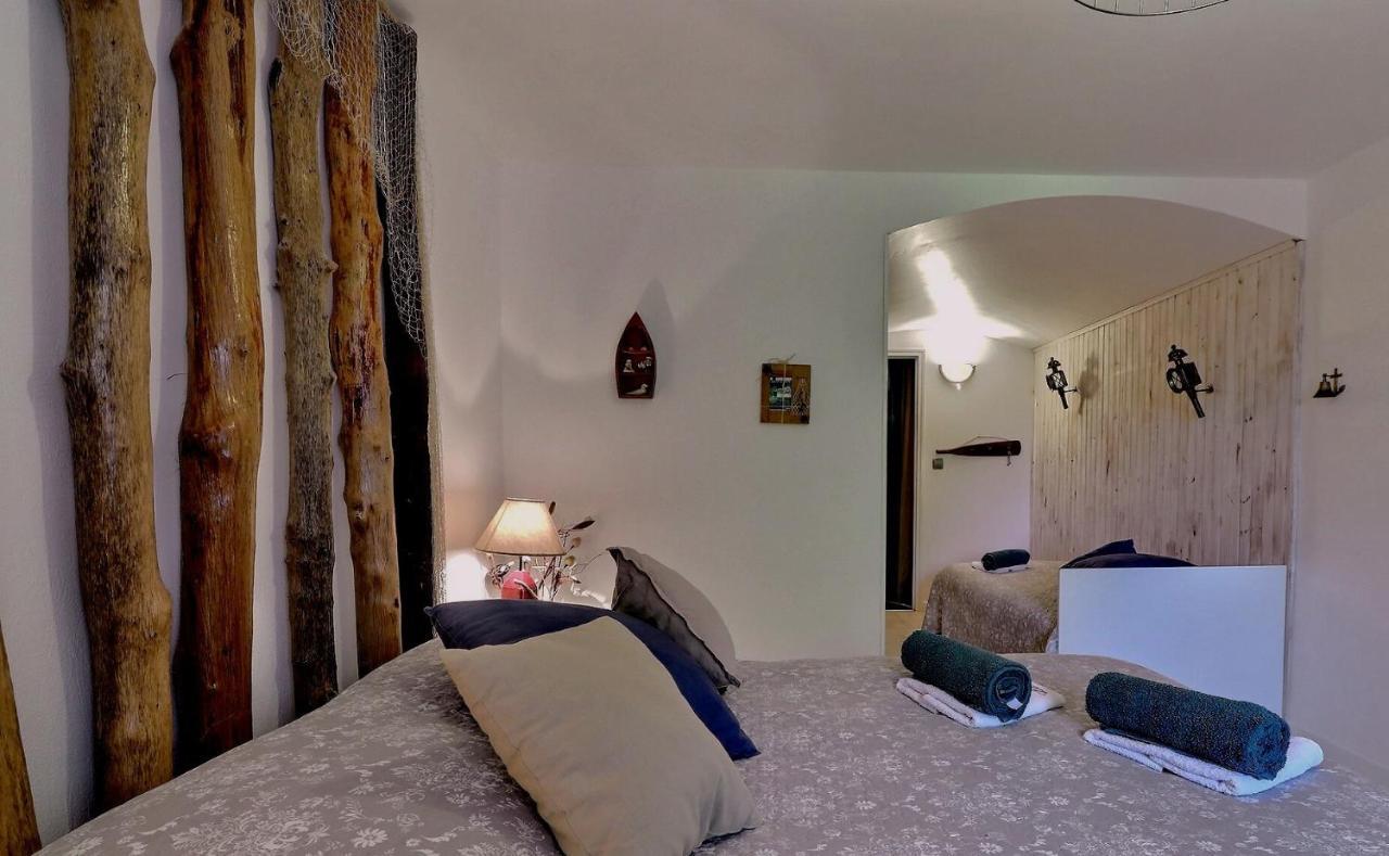 Chambres D'Hotes Les Fleurettes En Baie Du Mont Saint Michel Exterior photo