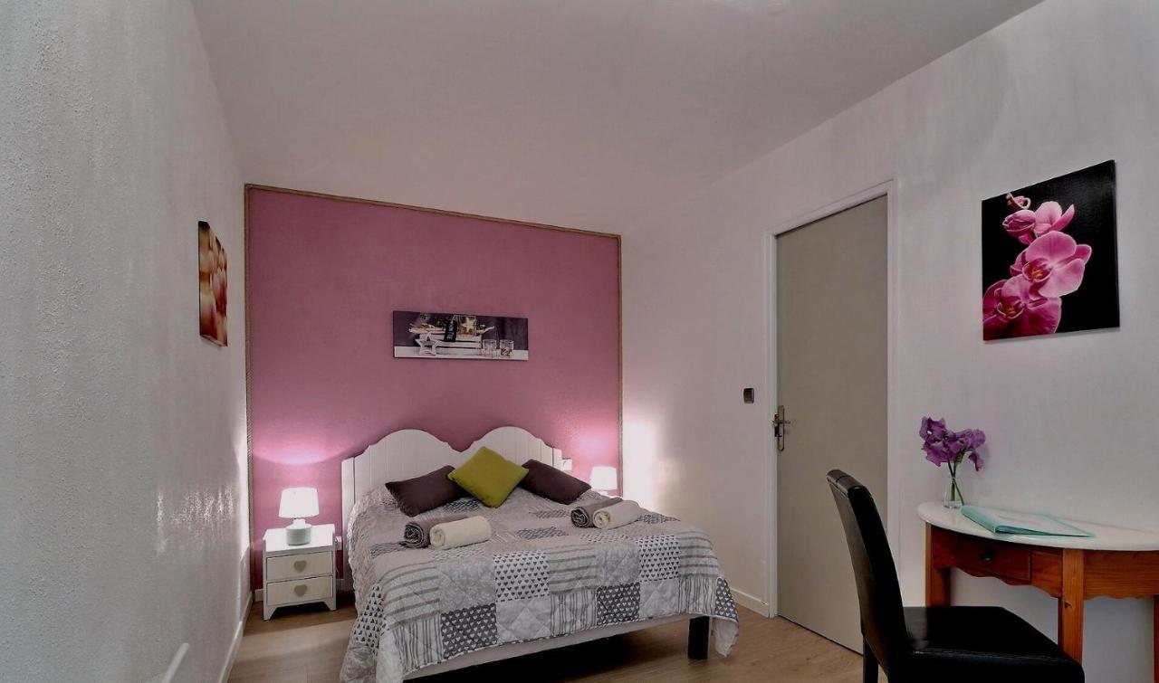 Chambres D'Hotes Les Fleurettes En Baie Du Mont Saint Michel Exterior photo