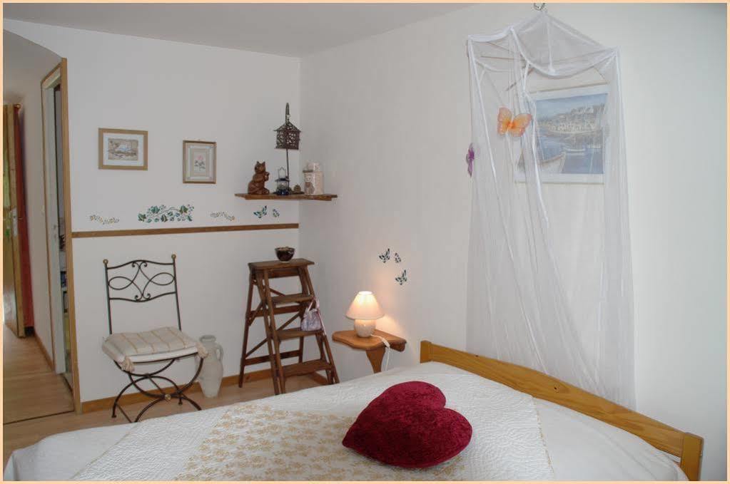 Chambres D'Hotes Les Fleurettes En Baie Du Mont Saint Michel Exterior photo